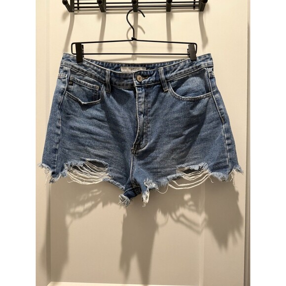 Kancan Estilo Women’s Distressed high waist Denim Short Shorts Sz 13/30 KC9145M - Picture 1 of 5